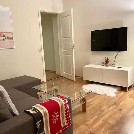 Spacious Holiday Apartment With Wifi And Parking Пярну Екстер'єр фото